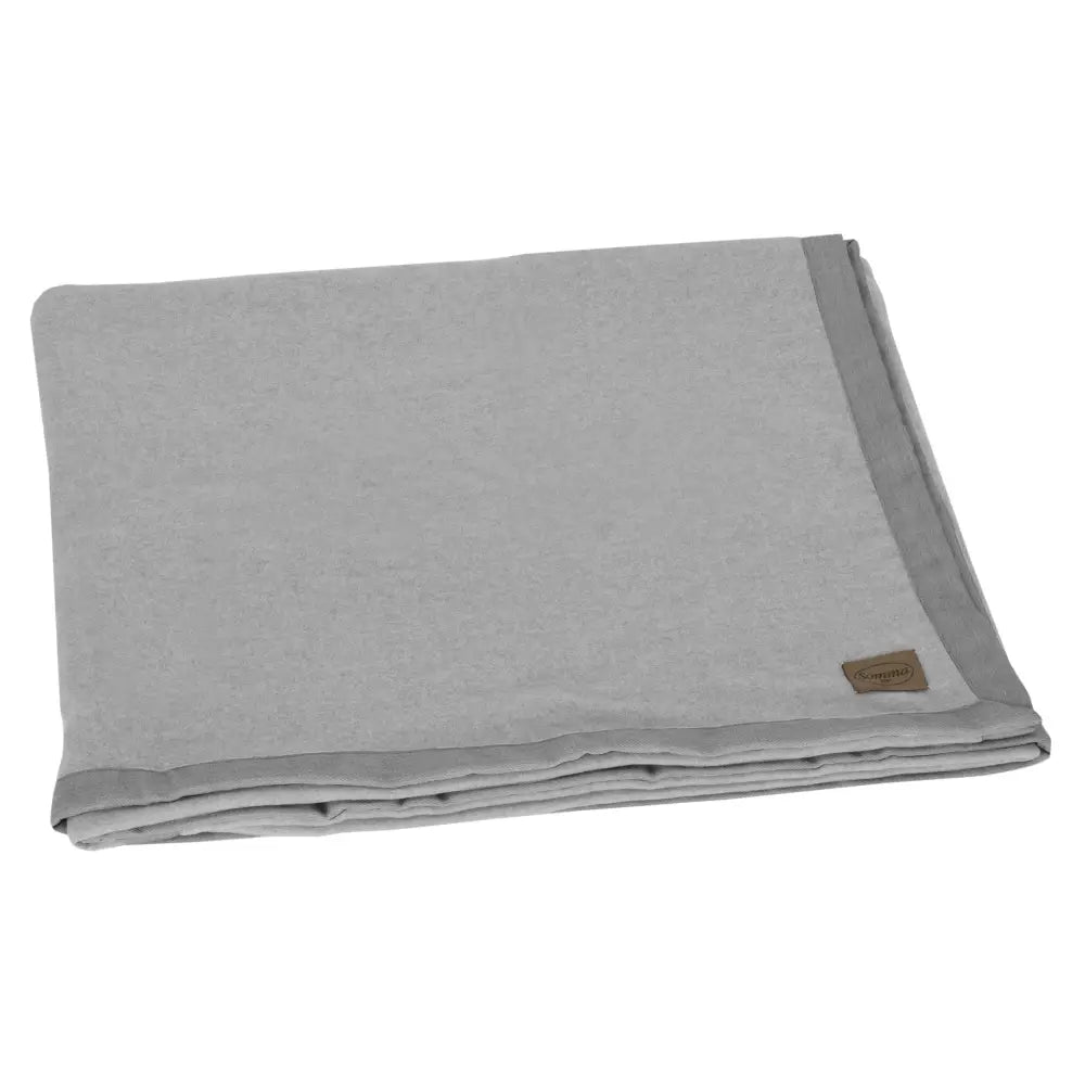 Coperta Pregiata Nyima in Lana – Calore Naturale e Stile Inconfondibile