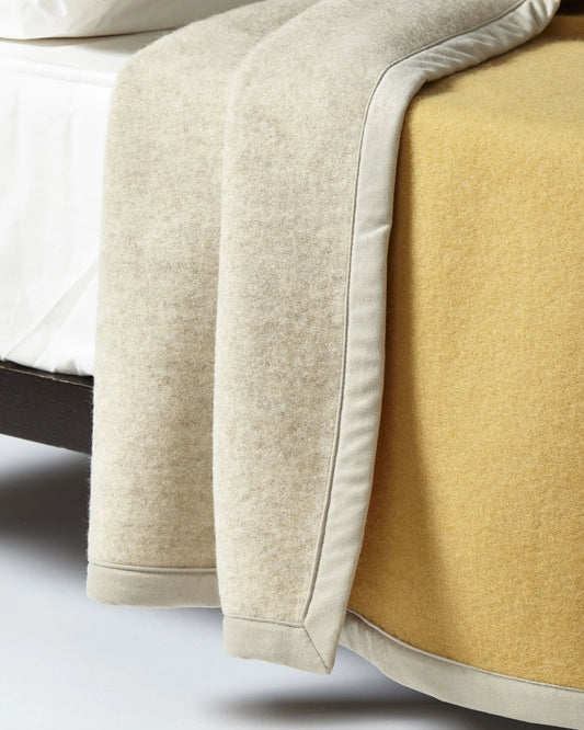 Coperta Thema in Lana Vergine – Comfort Naturale, Eleganza Essenziale