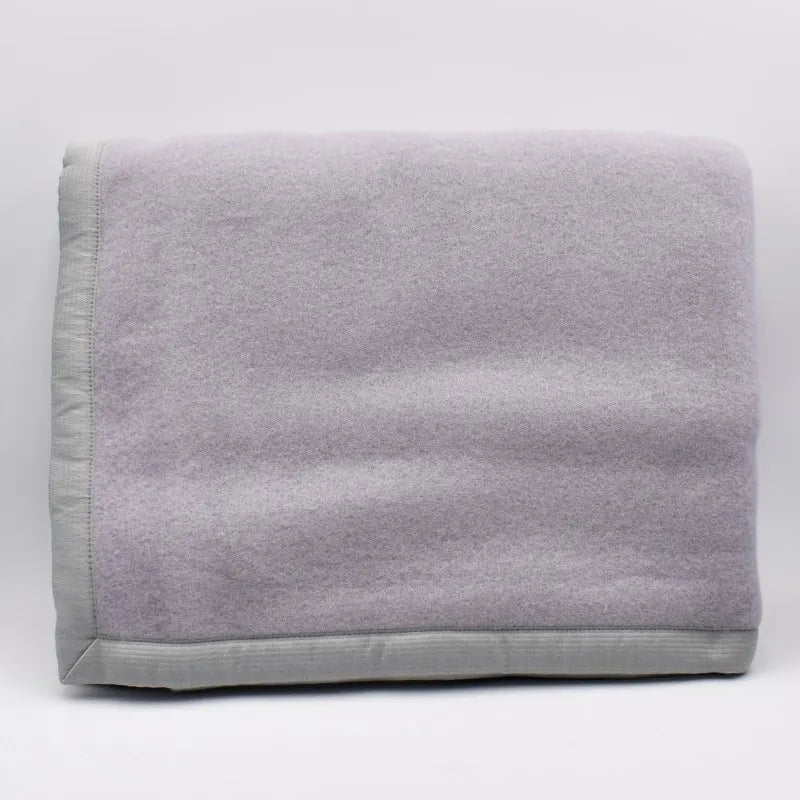 Coperta Diana in Lana Vergine Somma – Calore Naturale Made in Italy