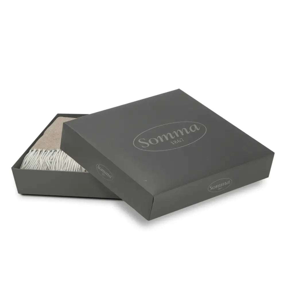 Plaid Charme di Somma – Eleganza e Calore 100% Made in Italy