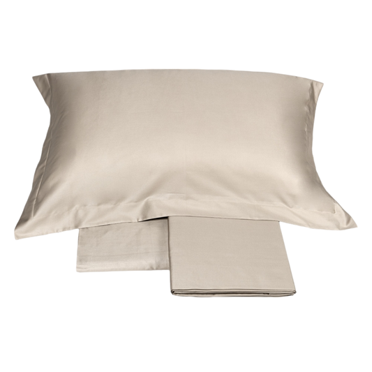 Trecento – Completo Lenzuola Matrimoniale in Raso di Cotone 300TC by Fazzini