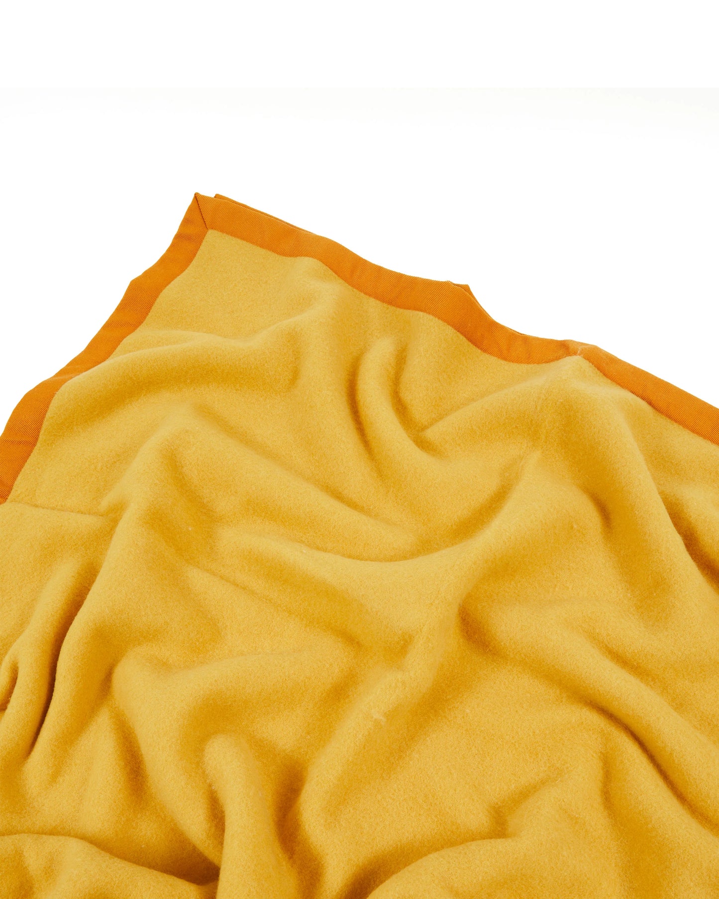 Coperta Cleopatra in Pura Lana – Eleganza Regale, Calore Naturale