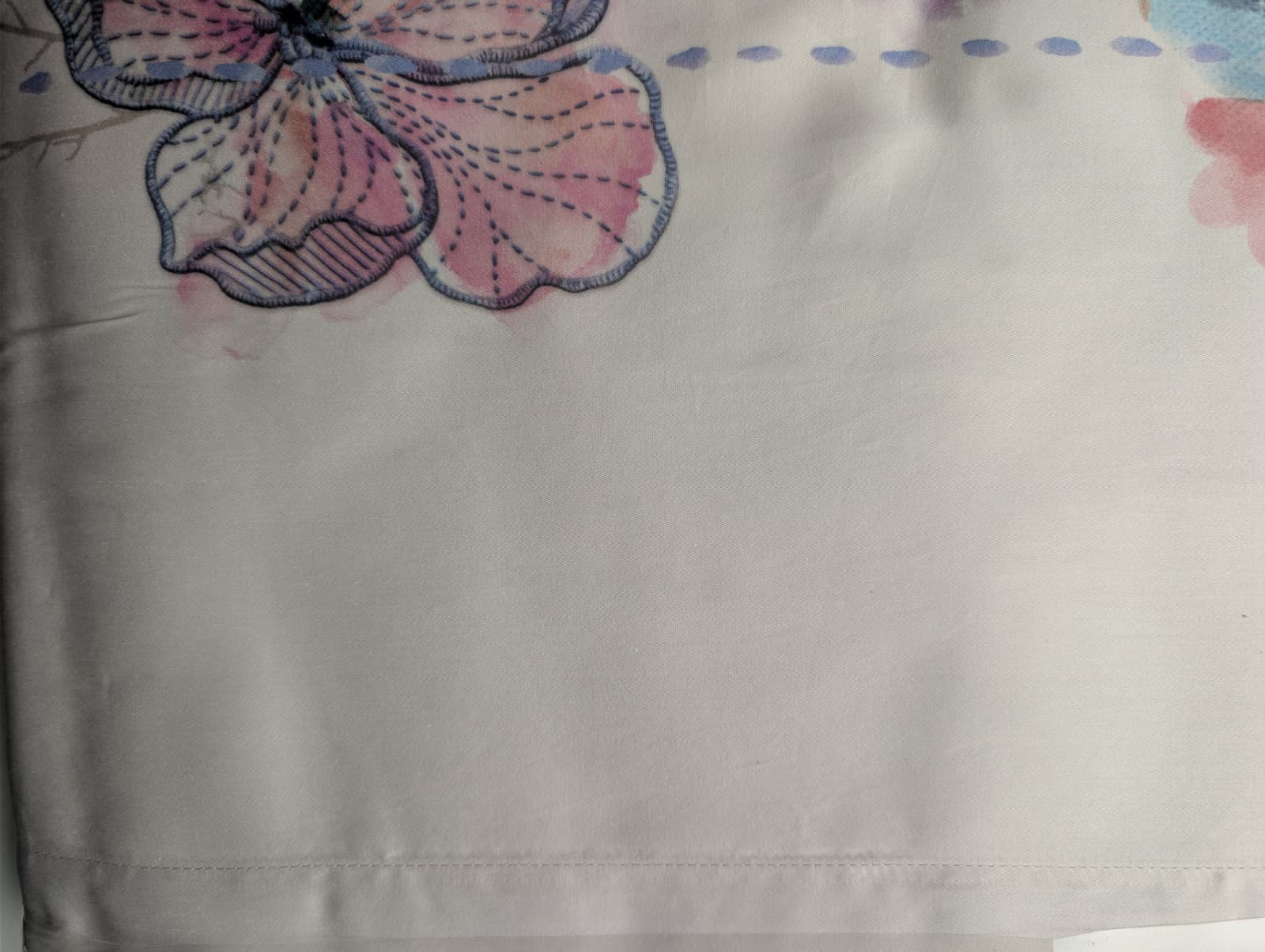 Completo Letto Matrimoniale Galizzi "Cassandra" - Raso di Cotone Effetto Ricamato