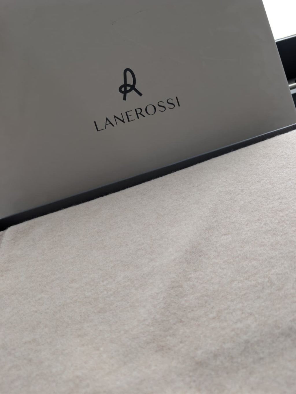 Coperta LANEROSSI "Cortina" in 100% Lana Vergine Merino Extrafine - 220x250 cm