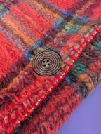 Easy Home Poncho Mantella Scotland Tartan Rosso con Bottoni - Plaid Indossabile