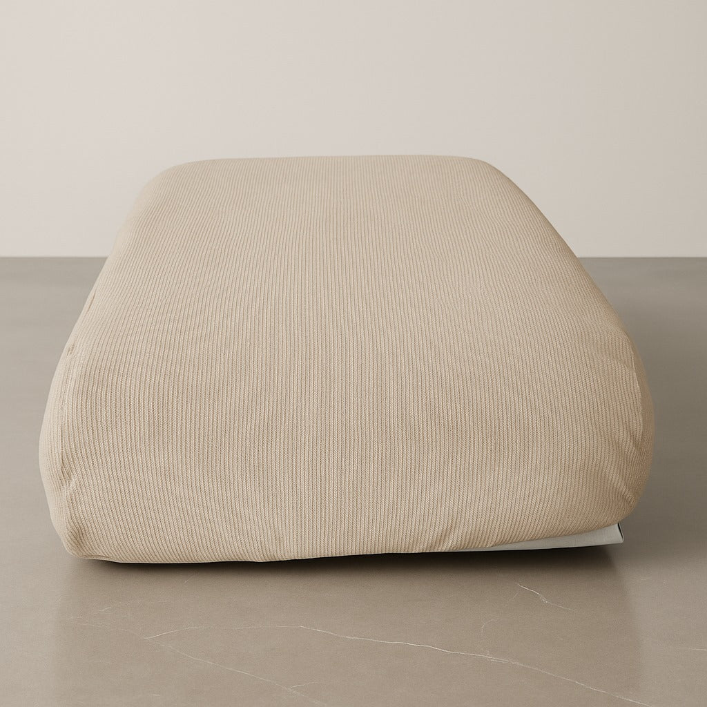 Copricuscino Smile – Elasticizzato Tinta Unita, Coordinabile con Copridivano