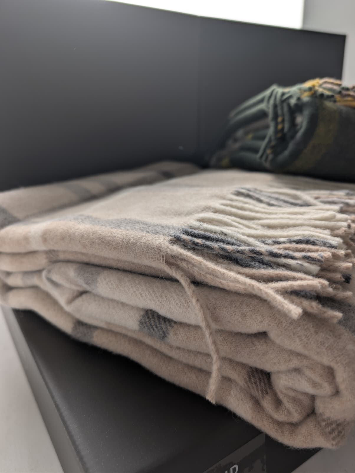 Plaid "Kilt" in 100% Lana Vergine Lambswool Merino con Frange - 130x190 cm - SOMMA