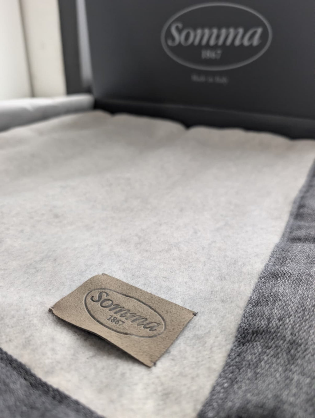 Coperta pregiata Nyima in 95% Cashmere e 5% Lana Vergine - 210x250 cm - SOMMA