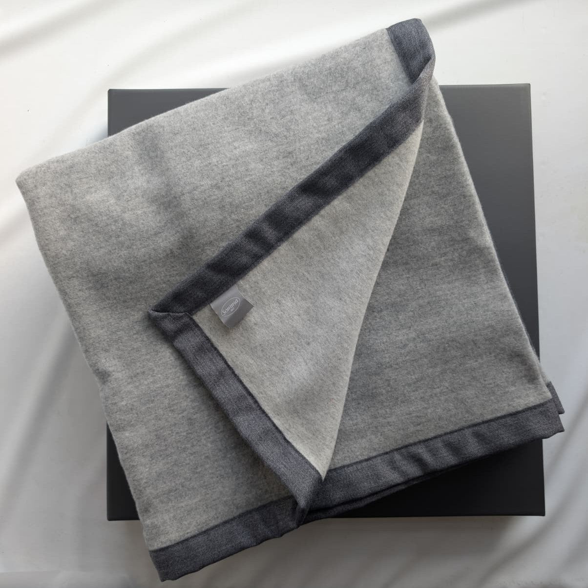 Coperta Matrimoniale "Orissa" in Lana e Cashmere  230x250 - SOMMA