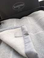 Coperta "Swan" in Lambswool di Merino Australiano - 230x250 cm - SOMMA