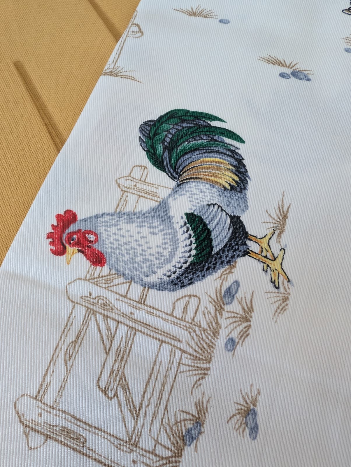 Tovaglia Rettangolare da 6 Vingi Armonia Dis. Gallo - Con 6 Tovaglioli - Stile Country Chic
