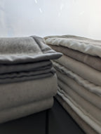 Coperta "Swan" in Lambswool di Merino Australiano - 230x250 cm - SOMMA