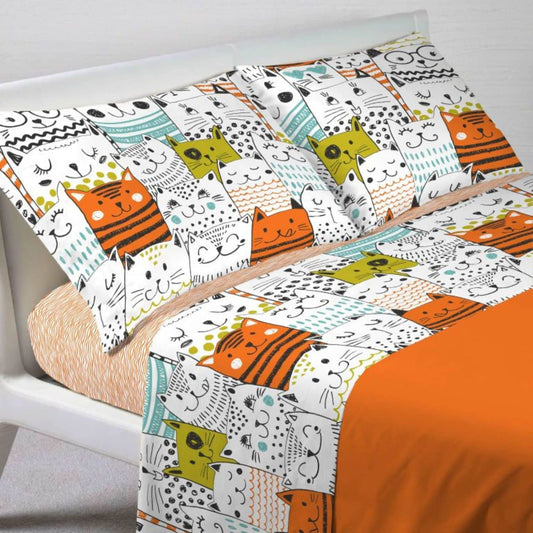Completo lenzuola con gatti – Stile e comfort per i tuoi sogni