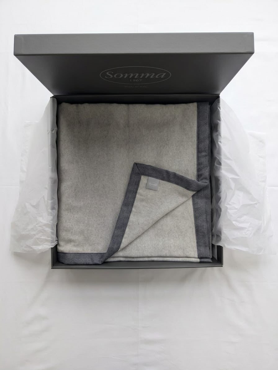Coperta pregiata Nyima in 95% Cashmere e 5% Lana Vergine - 210x250 cm - SOMMA