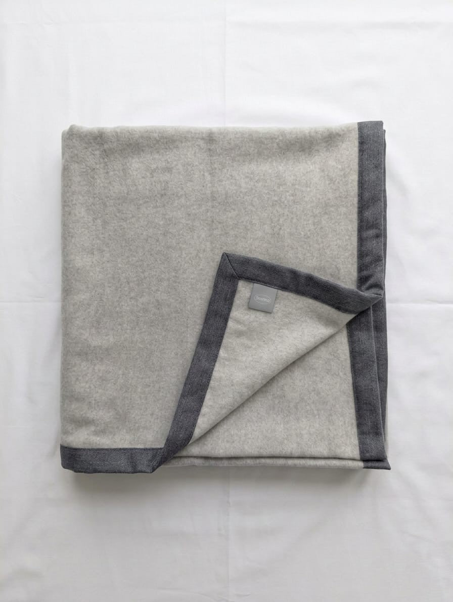 Coperta pregiata Nyima in 95% Cashmere e 5% Lana Vergine - 210x250 cm - SOMMA