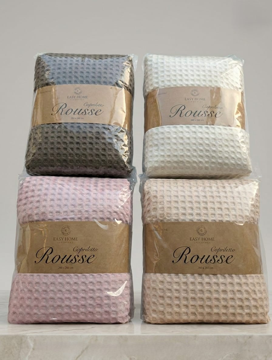 EasyHome Copriletto Matrimoniale "Rousse" - 260x260 cm in 100% Puro Cotone